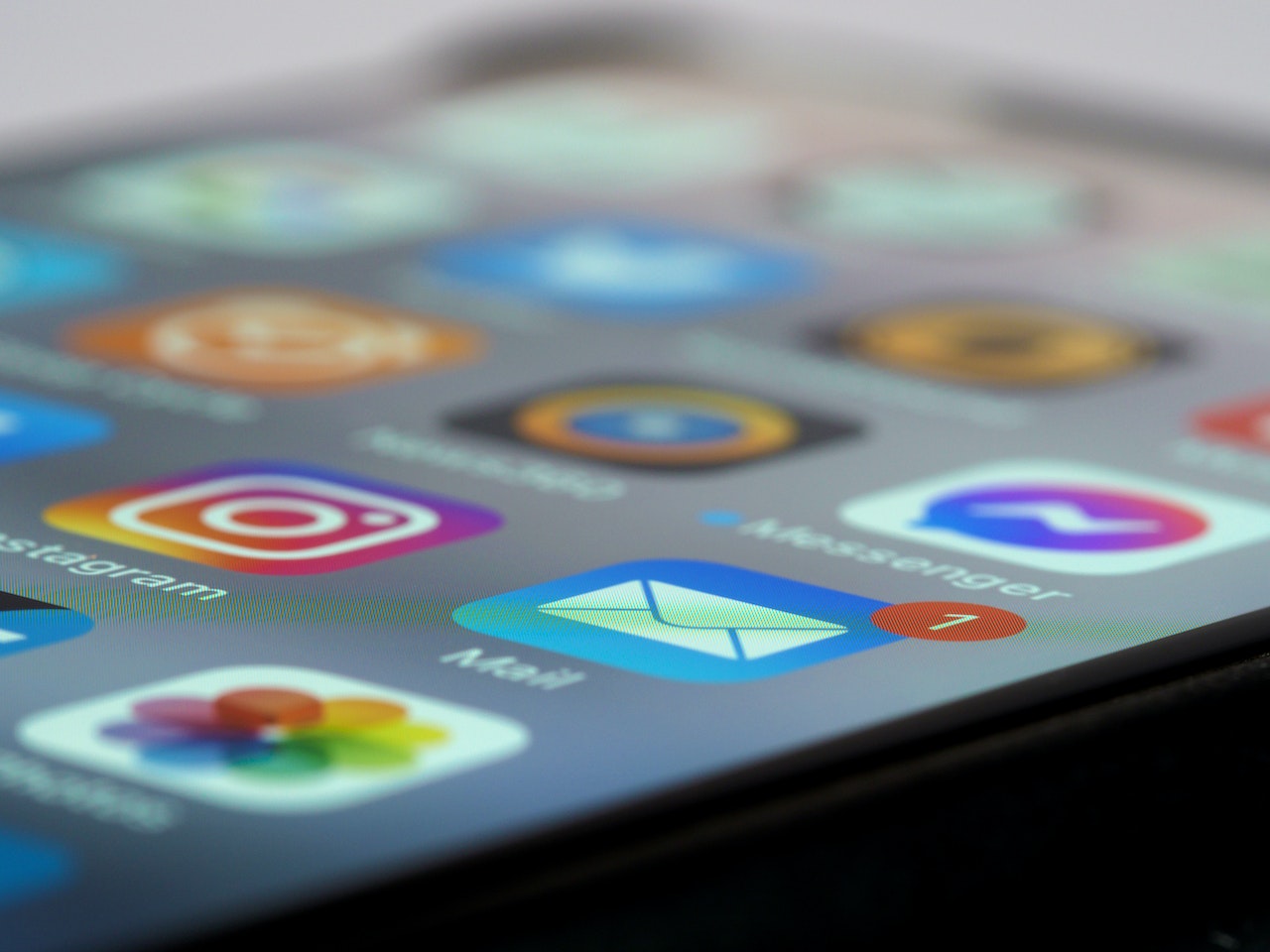 Image of several icons on a phone screen, including one for email